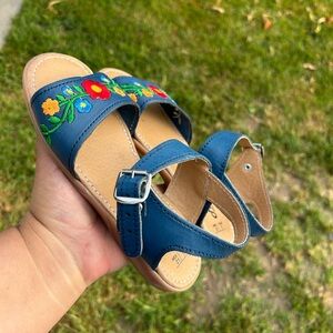 Girls' Navy Floral Embroidered Sandals - Kids